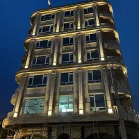 اپارتمان۲۳۰متری دانشگاه شیک وخاص پسند