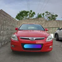 هیوندا i30