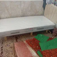 تختخواب|تشک تختخواب|مشهد, کوه سنگی|دیوار