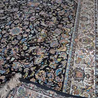 یک جفت فرش۱۲متری ۱۲۰۰شانه ۳۶۰۰تراکم نو سورمه ای
