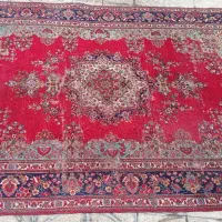 سه تخته فرش دستباف و ماشینی