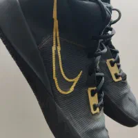 کفش های والیبال و بسکتبال سایز بزرگ اورجینال|کیف، کفش، کمربند|یزد, |دیوار