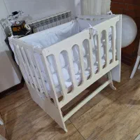 تخت کنار مادر نوزاد