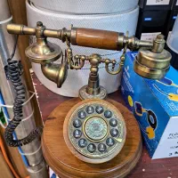 تلفن چوبی آنتیک سالم