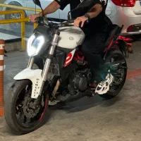 بنلی ۳۰۰ مدل ۴۰۱
