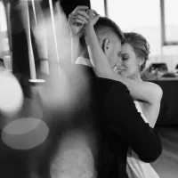 استدیو عکس و‌فیلم A1/ایوان