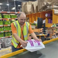 اپراتور در انبار به صورت روز مزد در انبار|استخدام اداری و مدیریت|تهران, بریانک|دیوار