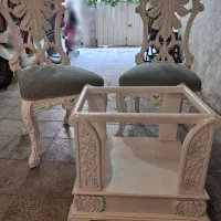 صندلی ومیز جلو مبلی
