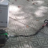 علف زن موتوری در حد نو