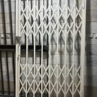 حفاظ آکاردئونی سالم و تمیز