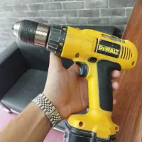 دریل شارژی دیوالت اصل آمریکا سالم درحدنو
