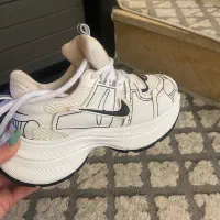 کتونی لژدار vtk|کیف، کفش، کمربند|اراک, |دیوار