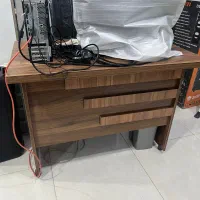 میز اداری یک متری