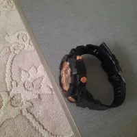 ساعت هاکو|ساعت|مشهد, هفت تیر (نه دره)|دیوار