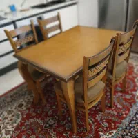 میز وصندلی غذاخوری در حد تمام چوب راش وارداتی
