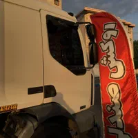 شیشه دودی ماشین فقط ۸۸۰،۰۰۰و گارانتی یکساله|خدمات موتور و ماشین|رشت, دباغیان|دیوار