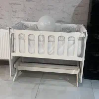 تخت نوزاد و کودک|تخت و صندلی بچه|نسیم‌شهر, |دیوار