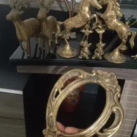 مجسمه‌ای برنزی