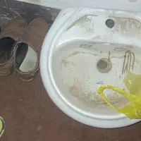 سنگ روشویی با پایه