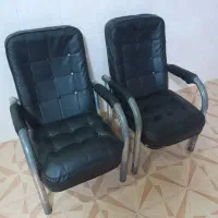 دو عدد صندلی  فلزی