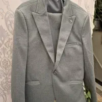 کت شلوار در حد نو یبار فقط پوشیده شده