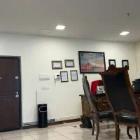 منشی جوابگویی به تلفن
