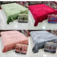 پتوی گلبافت برجسته یک میلیون صد هزارتومان تومان