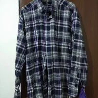 پیراهن مردانه در حد نو