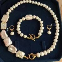 . باروک مروارید نامنظم طبیعی کمیاب رنگ یاسی کادو