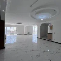 ۱۸۰متر اداری بر طالقانی شمالی ۴ اتاق