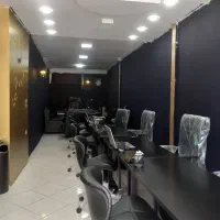 جذب و استخدام نیرو خانم در دفتر املاک ۵۰٪