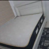 تخت دو نفره