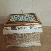 چمدان آرایشی