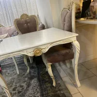 میز نهارخوری ۴ نفره در حد نو