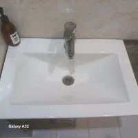 روشویی سرامیکی تمیز