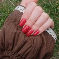 کاشت ناخن با قیمت باور نکردنی