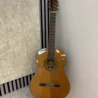 گیتارحرفه ای کوردوبز سالم همراه کیف