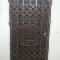 حفاظ درب اکاردئونی با رنگ در ابعاد مختلف