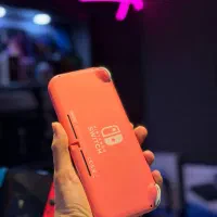 nintendo switch LITE red