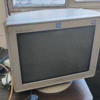 مانیتور سامسونگ کاملا سالم crt
