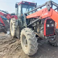 تراکتور ۳۹۹بیل دار با کابین مدل ۴۰۰(بیل بکهو)