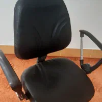 صندلی چرخشی