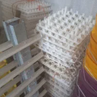 شانه مرغ و بلدرچین و بوقلمون برای دستگاه جوجه کشی