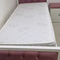 تخت و تشک خوشخواب
