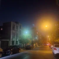 بر ستارخان.تجاری.150 متر .مناسب سفره خانه و کترینگ