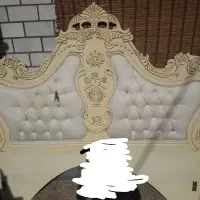 فروش یک عدد تخت زیبا و شیک