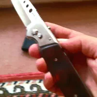 چاقو ضامن دار
