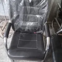 میز تحریر،صندلی سناتور،کتابخانه