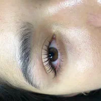 لیفت مژه و ابرو