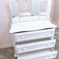 مبلمان و صنایع چوب